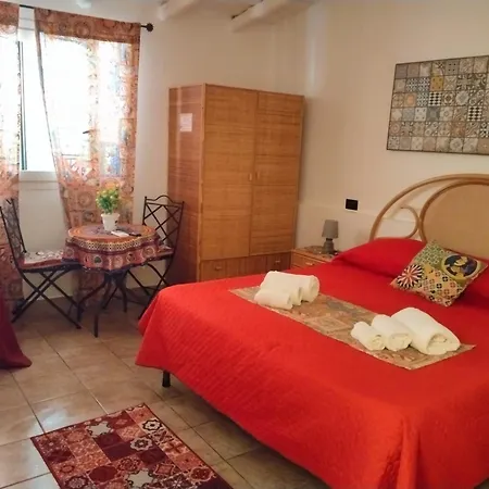 Alojamento de Acomodação e Pequeno-almoço Sikelia