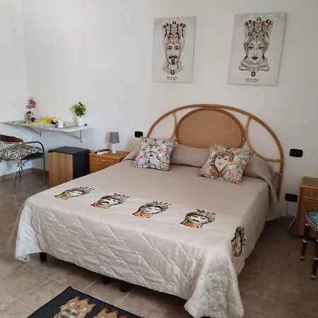 Sikelia 3* تيراسيني